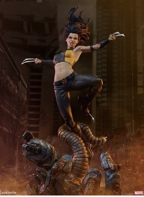 Sideshow Premium Format X-23 Rare piece