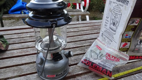 Coleman 285-700 Doble Combustible Doble Manto Camping Linterna Luz Lámpara Pesca Campamento - Imagen 6 de 22