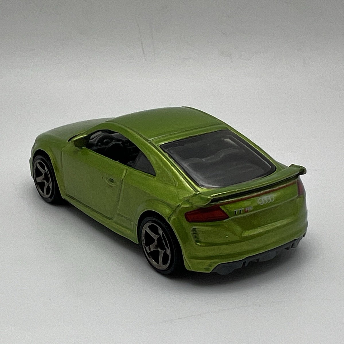 2019 19 Audi TT RS Coupe Coupé Collectible 1/64 Scale Diecast