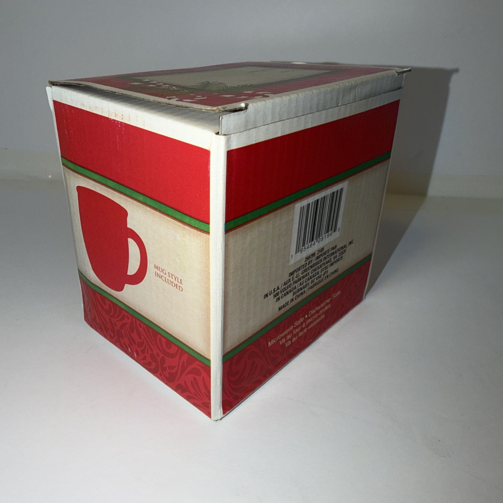 NIB Holiday Mug 14oz Poinsettia Christmas Greenbrier International Royal Norfolk