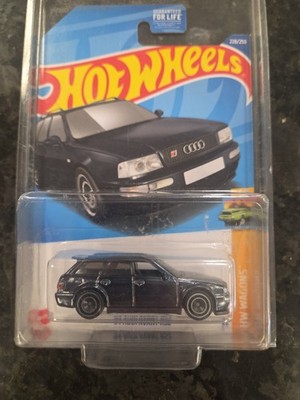 Hot Wheels 2022 Super Treasure Hunt '94 Audi Avant RS2 Black W/Protector