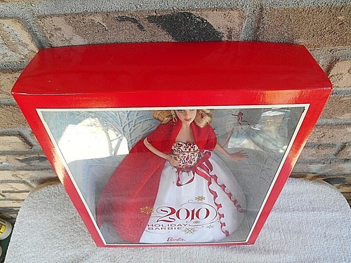 2010 LIMITED EDITION COLLECTION HOLIDAY BARBIE R4545 NEVER OPENED! - Picture 2 of 9