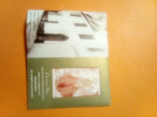 Mini Sheet (1997) from Gibraltar - John Galliano honored. - Picture 2 of 2