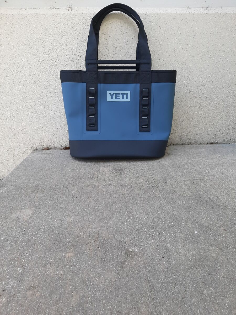 YETI CAMINO 35 クーラーバッグ　新品　未使用 YETI Camino 35 Carryall Tote Bag