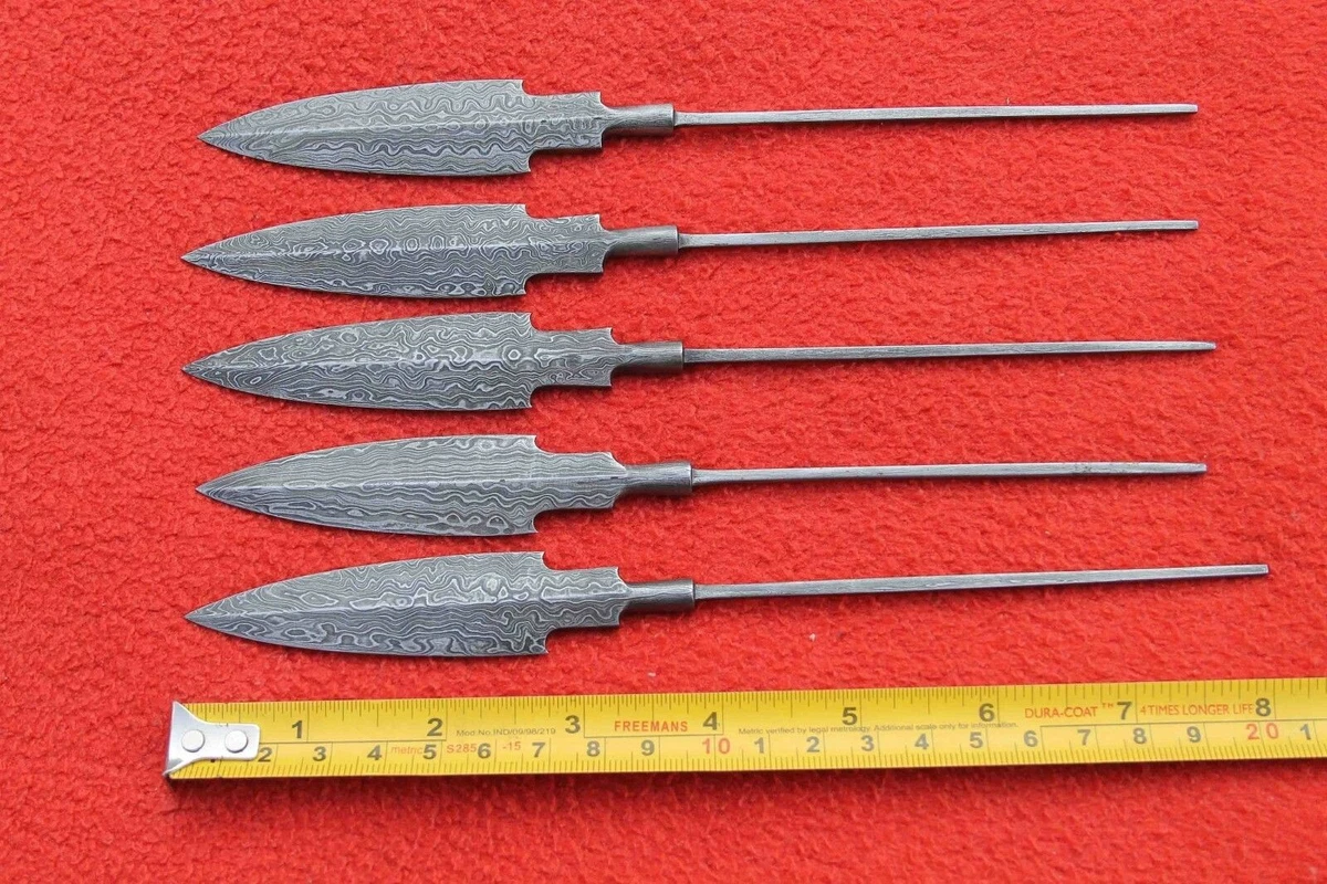 Anatolien Bronze Groupe De Pointes De Flèches Trilobées  9   Sans Prix De Reserve