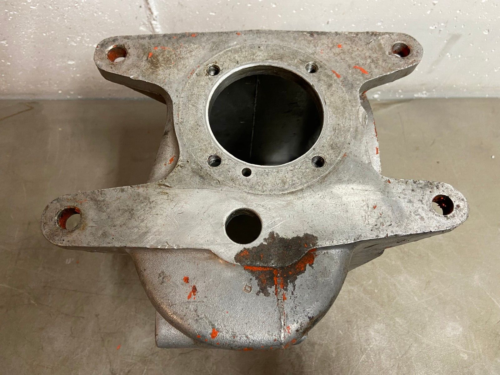 3851325 Muncie 4 Speed Transmission Case 1964 1965 7/8 pin Corvette Impala Nova - Picture 7 of 9