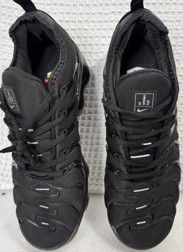 Nike Air Vapormax Plus Men's Size 11 Black/Black-Dark Grey Sneakers 924453-004
