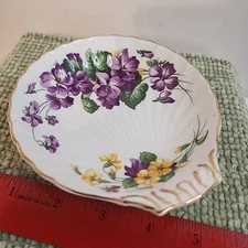 Royal Standard Lavender Lady Shell  Dish – Bone China England Floral Violets Vtg