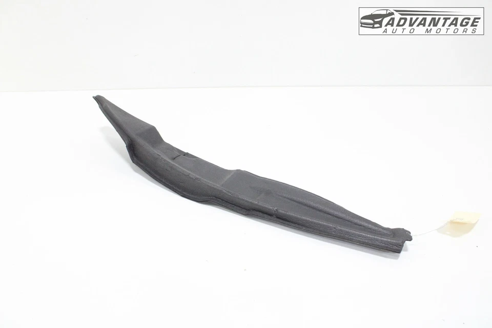 Silenciador guardabarros interior delantero izquierdo Chrysler Voyager 2020-2024 espuma OEM Foto 4 de 4