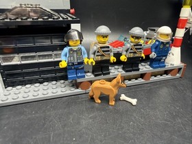 Lego City Helicopter Arrest Set 60009 READ