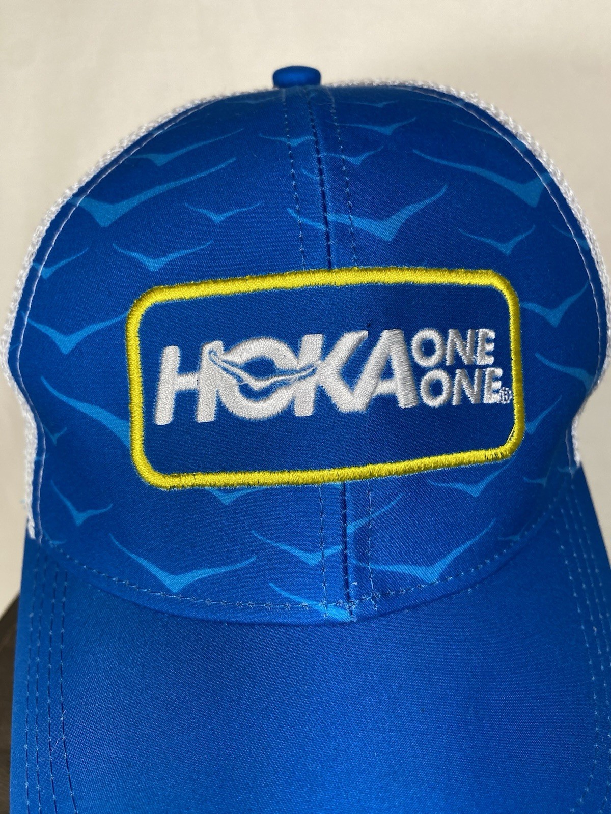 Mens Hoka One One Time To Fly Trucker Hat Cap Snapback Mesh Blue White Pre-Owned thumbnail 2