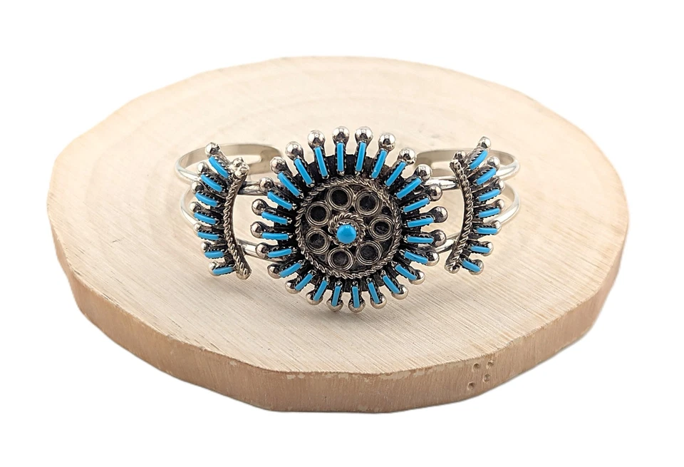 Zuni Cuff Bracelet NA Handcrafted Jewelry Size 6.25 Petite Needlepoint Turquoise - Image 2 of 4