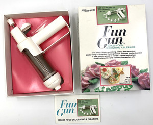 Hutzler Gerda "Fun Gun" For Food CAKE Decorating MADE EASY Complete