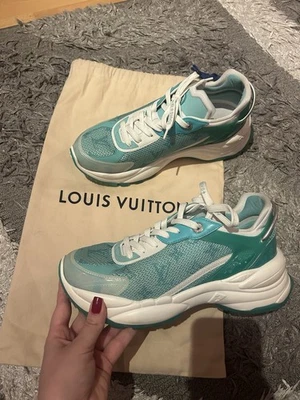 Louis Vuitton Sneaker Damen - Bild 1 von 4