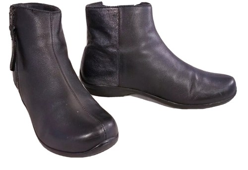 METALLIC LEATHER ANKLE BOOTS SIZE 
