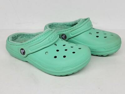 Crocs Classic Fleece Fur Lined Clogs Kids Youth Mint Green Size J2
