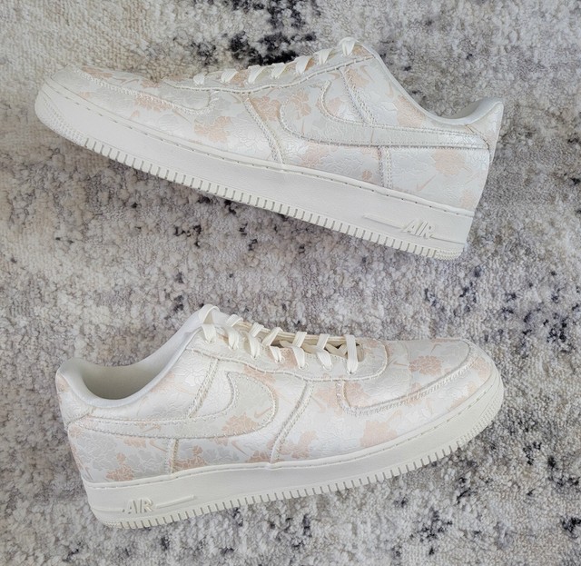 premium pale ivory af1