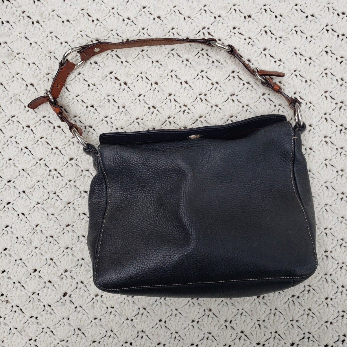 Coach Chelsea Pebbled Leather Shoulder Bag Twist Turn Lock
