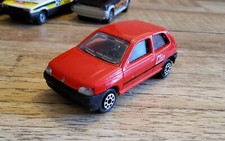 Renault clio 1 majorette hot wheels matchbox norev 1/64
