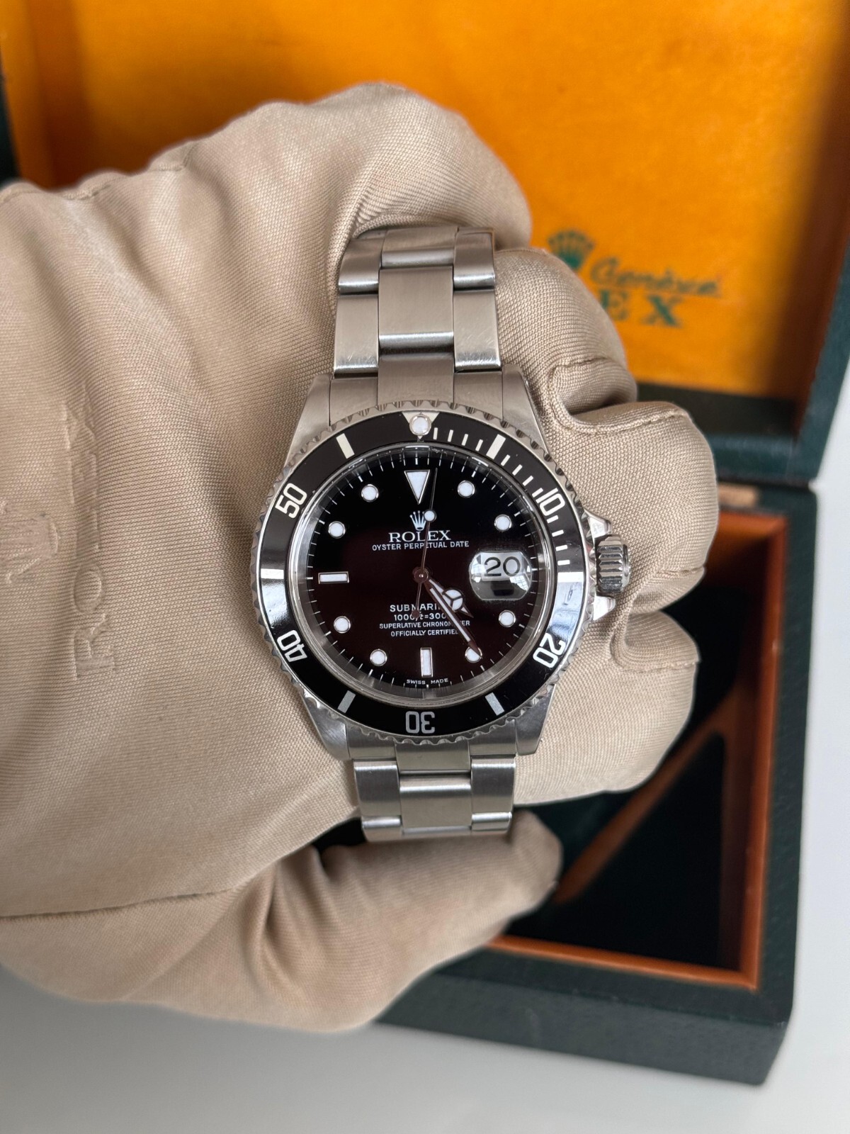 Rolex Submariner Date 16610 40mm Black Bezel Boxed with Warranty 2000 Mint