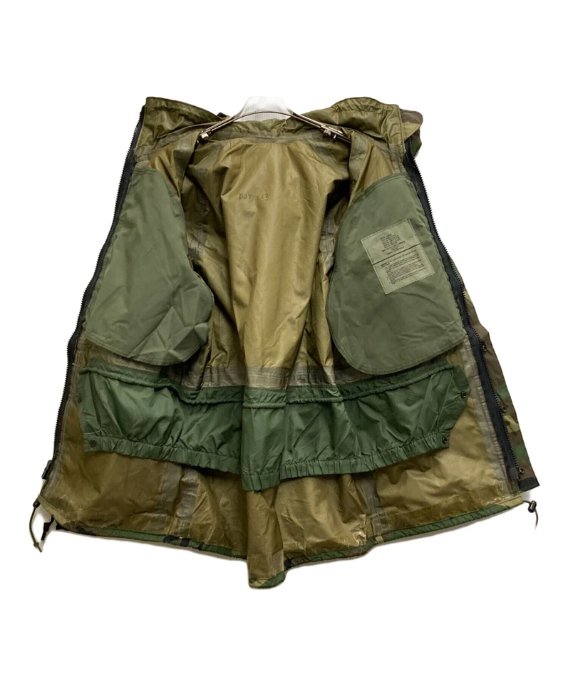 US ARMY ECWCS GEN2 Gore Parka Size: M Khaki Men 8405-01-421-9270 - Image 3 of 4