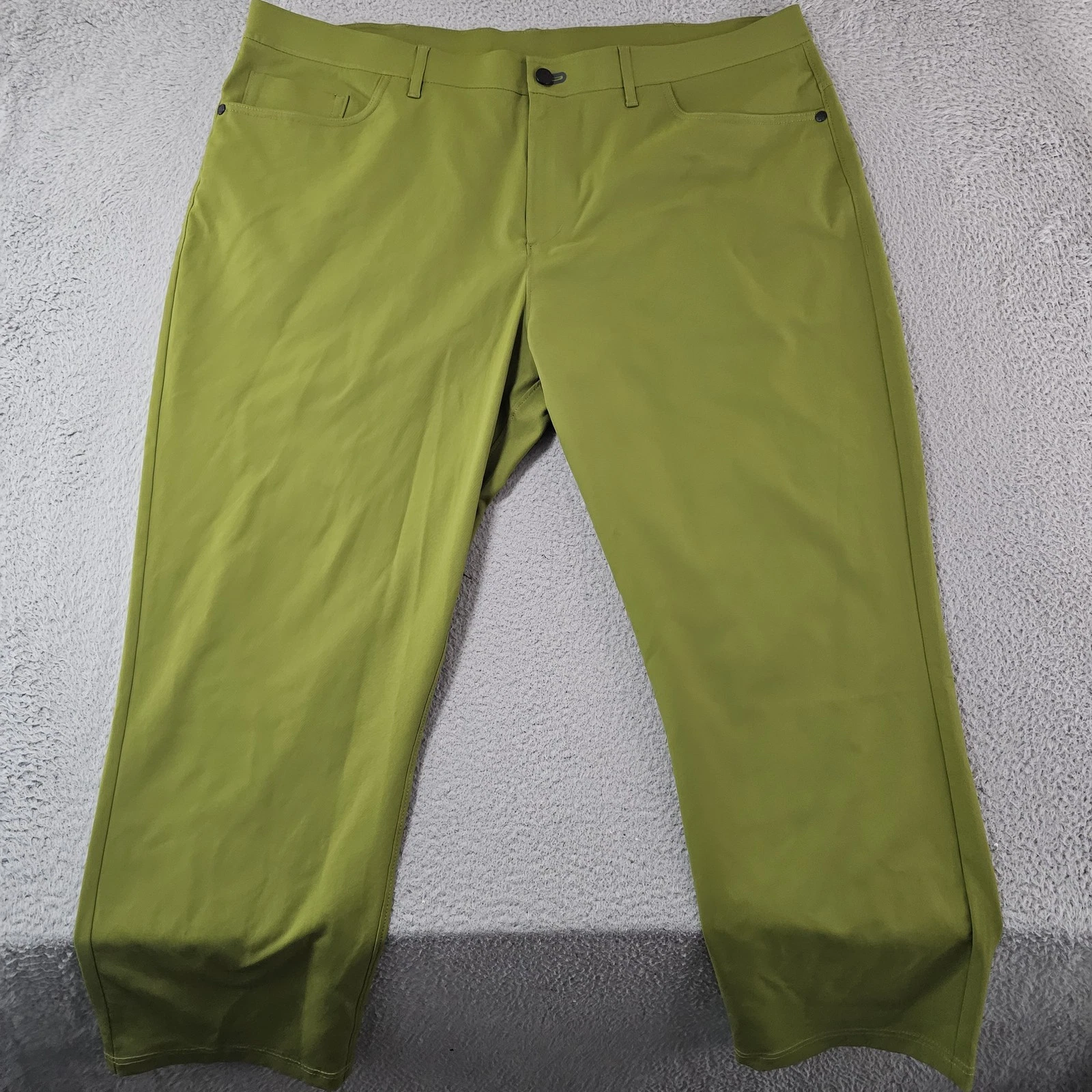 Public Rec Pants Mens 42x26 (Tag 42x28) Stretch Performance Golf Casual Travel