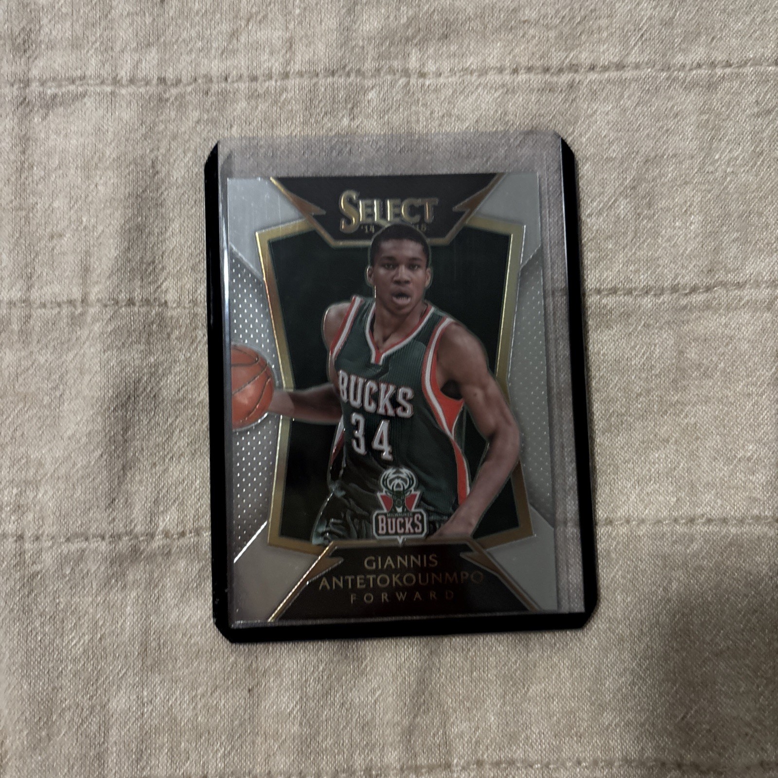 2014-15 Panini Select - Giannis Antetokounmpo #75