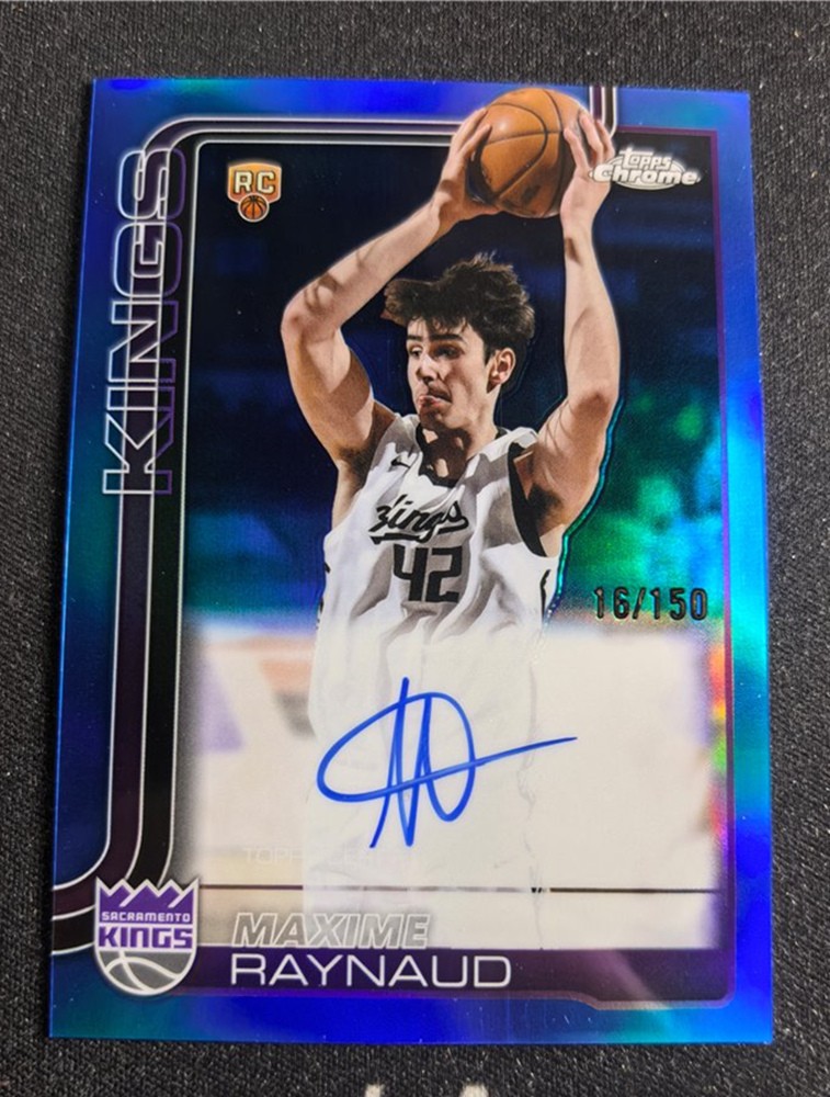 2025-26 Topps Chrome Maxime Raynaud #TCAR-MR Blue RC Rookie Autographs Auto /150