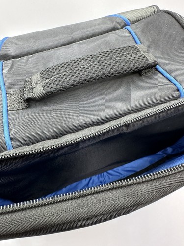 Case Logic Camera Soft Bag Case Black/Blue Nylon Zippered bag - Blue Interior - Picture 9 of 9