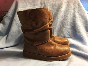 fur lined skechers boots