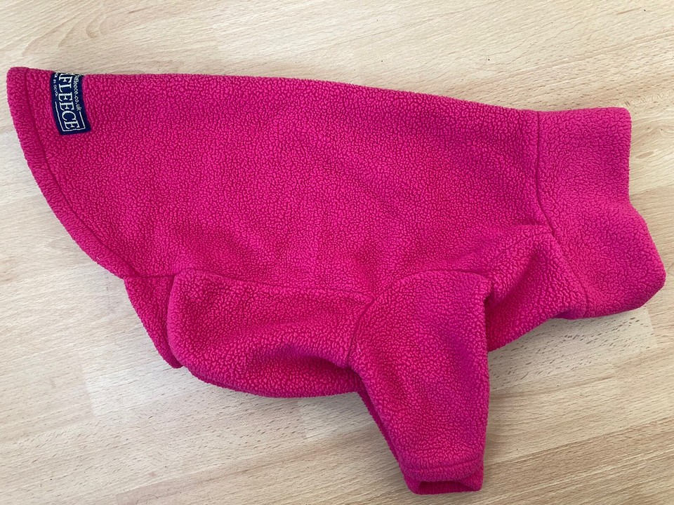 Genuine EQUAFLEECE JUMPER size 22 Fuchsia Pink Fleece Dog Waterproof