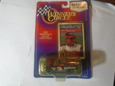 WINNERS CIRCLE DALE EARNHARDT LIFETIME SERIES 1/64 Echelle W / Carte 1997 Monté - Photo 1/2