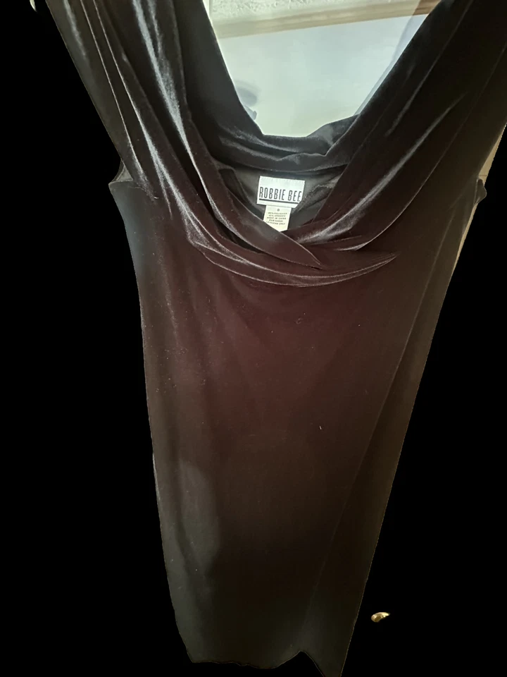 Vtg. Robbie Bee Long Black Maxi Velvet Velour Dress Size 8 - Image 2 of 4