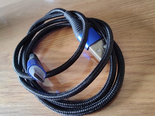 USB Ladekabel + Netz-Adapter  Konvolut - Bild 6 von 10