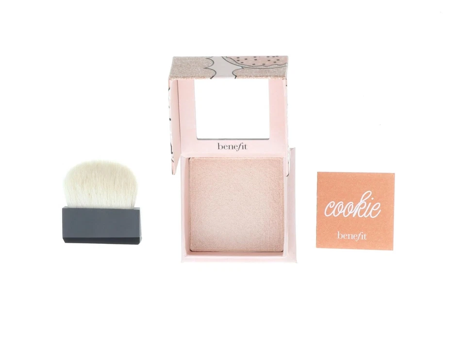 Benefit Cookie Powder Highlighter - Image 2 of 4
