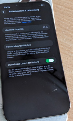 iPhone 13 Pro Max 128GB Graphit   Lädt nur über MagSafe - 85% Aku