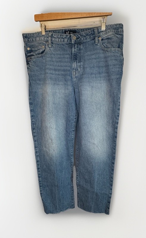 Gap Denim Women’s Slim Boyfriend Jeans Blue Medium Wash Mid Rise 5-Pocket