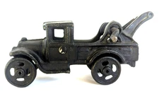 Vintage Black Cast Iron Toy Tow Truck Model T  Wrecker Automobile 5.5x2.5in Roll