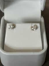 Solid 14k CZ Simulated Diamond Stud Earrings J16