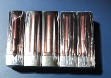 5 Pk Maybelline Lipstick # 940 Touchable Taupe - Sealed