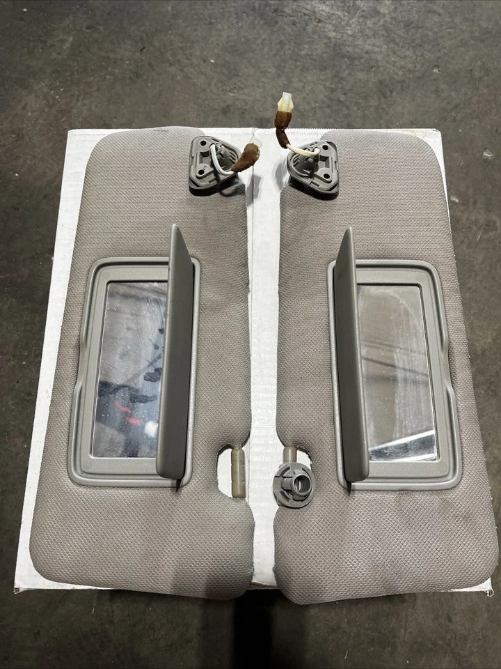 Nissan 350z cupé diestro parasol gris 03 08 Foto 2 de 3