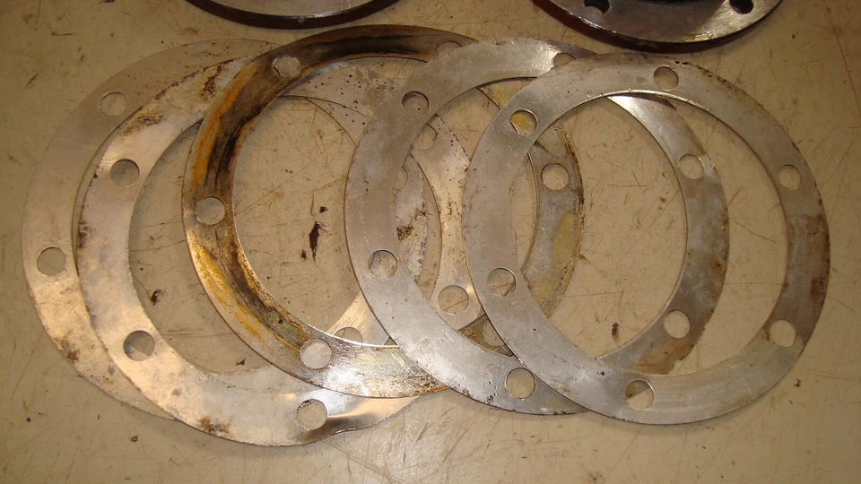 Oliver 1250 Gas Tractor Differential Ring Gear Holders Supports - Image 3 of 4