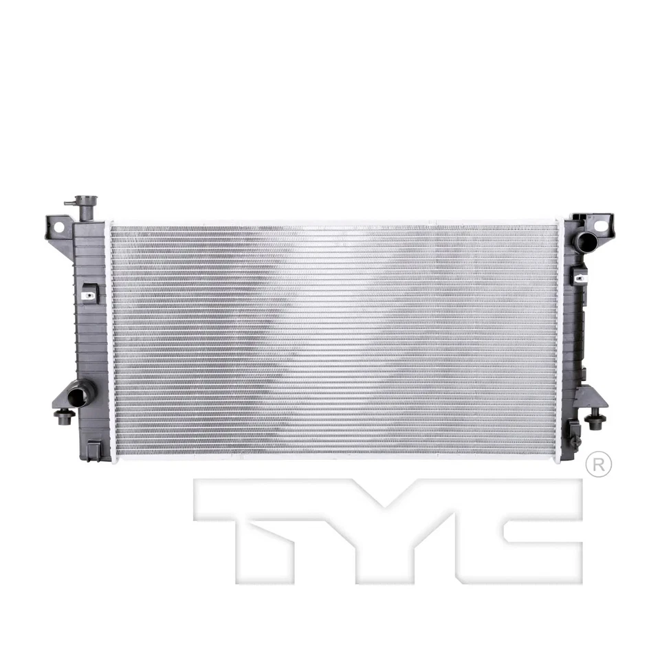 Conjunto de radiador TYC 13099 para Ford Lincoln Expedition F-150 Navigator 09-14 Foto 2 de 4
