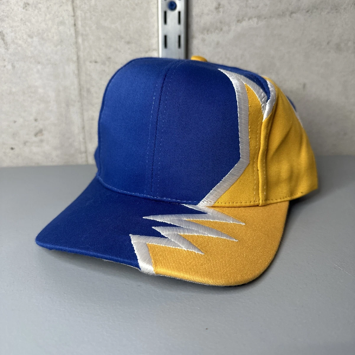 vtg kati headwear supreme blank zig zag blue yellow 90s retro strapback hat cap