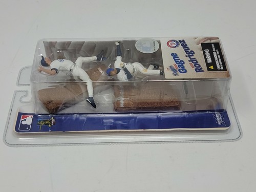 Eric Gagne Alex Rodriguez McFarlane MLB 2004 3" Baseball Figures 2-Pack New - Picture 4 of 8