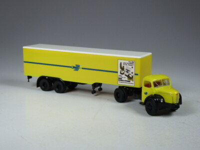 (YG-29) Brekina 85420 Berliet TLR 8 Sattelzug La Poste Frankreich in OVP