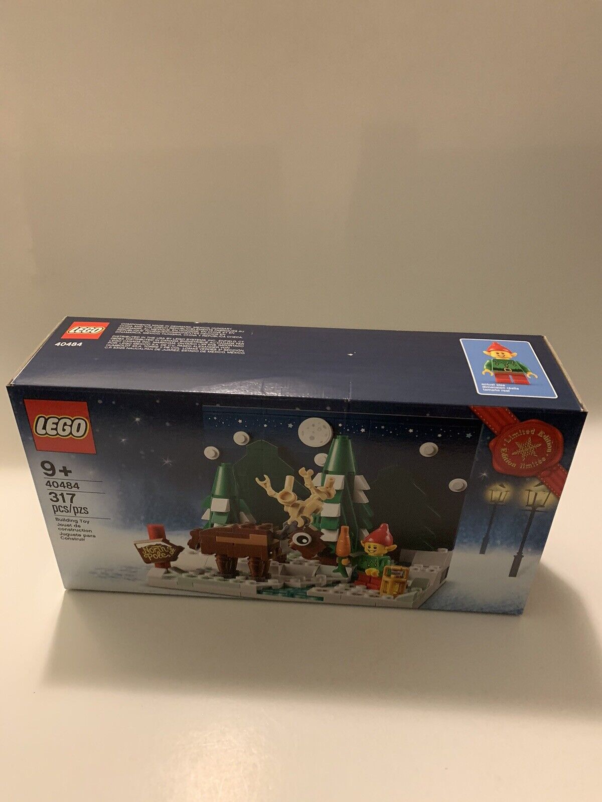 LEGO Santa's Front Yard - 40484 - NEW IN SEALED BOX