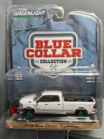 Greenlight Blue Collar 2019 Ram 2500 Tradesman Chase Green Wheels (NG47)