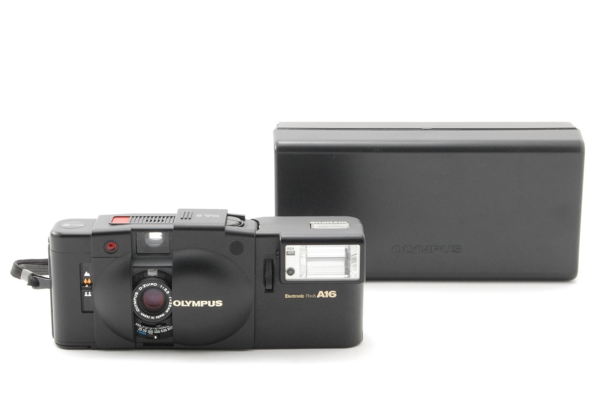 Near MINT w/Case] Olympus XA2 Black Point & Shoot Film Camera A16