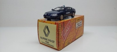 Renault Alpine V6 GT 1986 Gendarmerie 1/43 Norev broken mirror